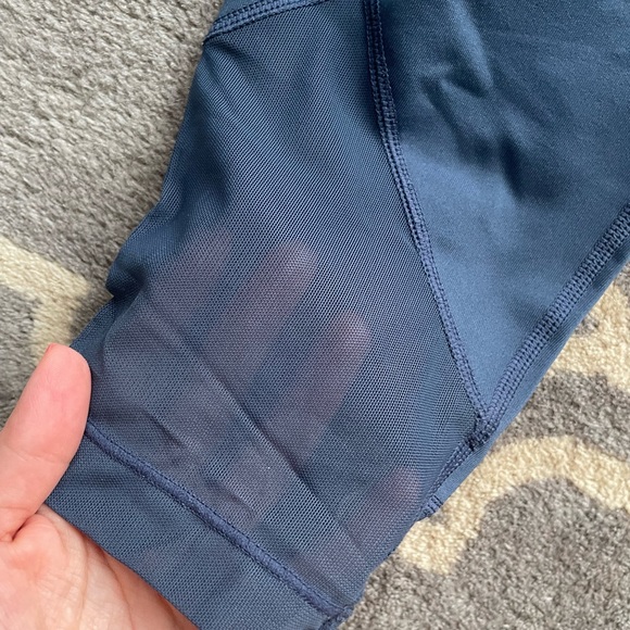 Athleta Mesh Sonar Capri Iron Blue Athletic Crop - Picture 5 of 9